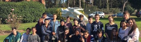 HEM VISITAT EL CAR DE SANT CUGAT I L’ESCOLA D’ARTS ESCÈNIQUES “AULES”.