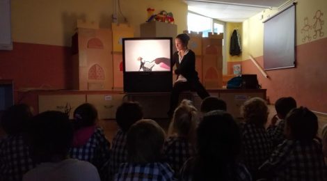 "EL PETIT FORMAT" VISITA L'ESCOLA