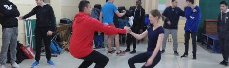 Taller de dansa contemporània amb l'alumnat de quart d'ESO