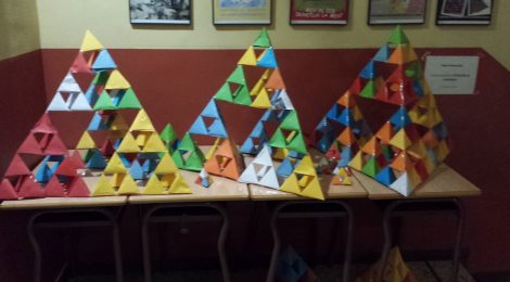 Repte matemàtic: Tetraedre de Sierpinski