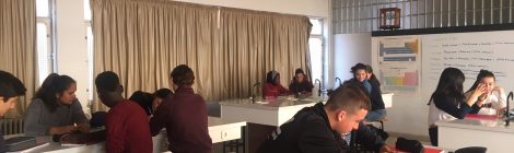 Practiquem les reaccions químiques al laboratori